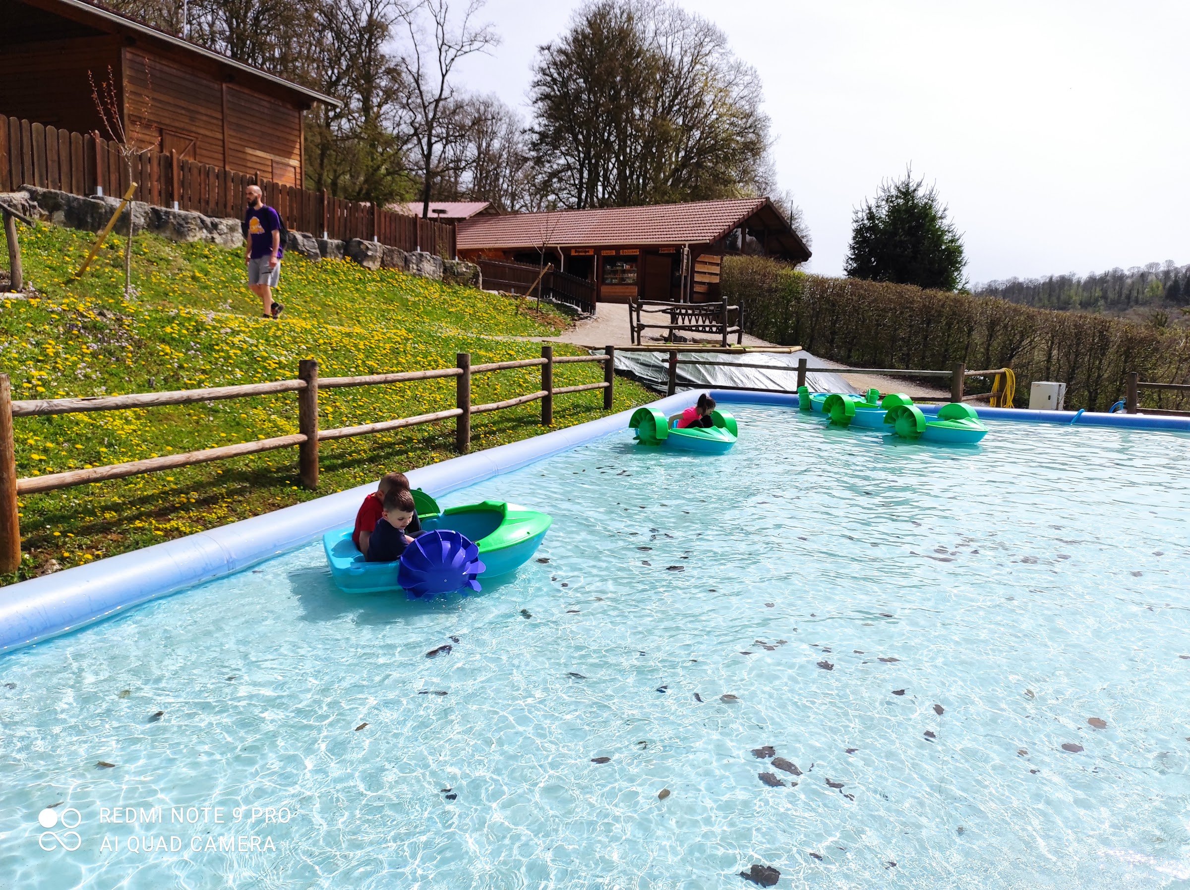 Camping Les Campaines (Park the Campaines)